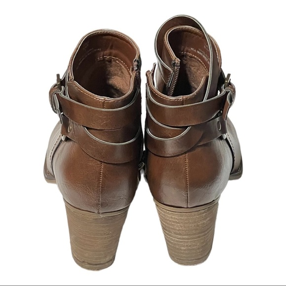 Michael by Michael Shannon Blair Boot Cognac Faux Leather Block Heel Moto Style - Picture 5 of 15